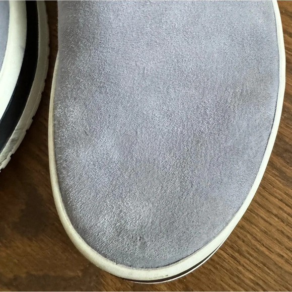Stuart Weitzman 612 Dove Tail Blue Gray Suede leather sneakers Women’s size 8.5 - Picture 13 of 16